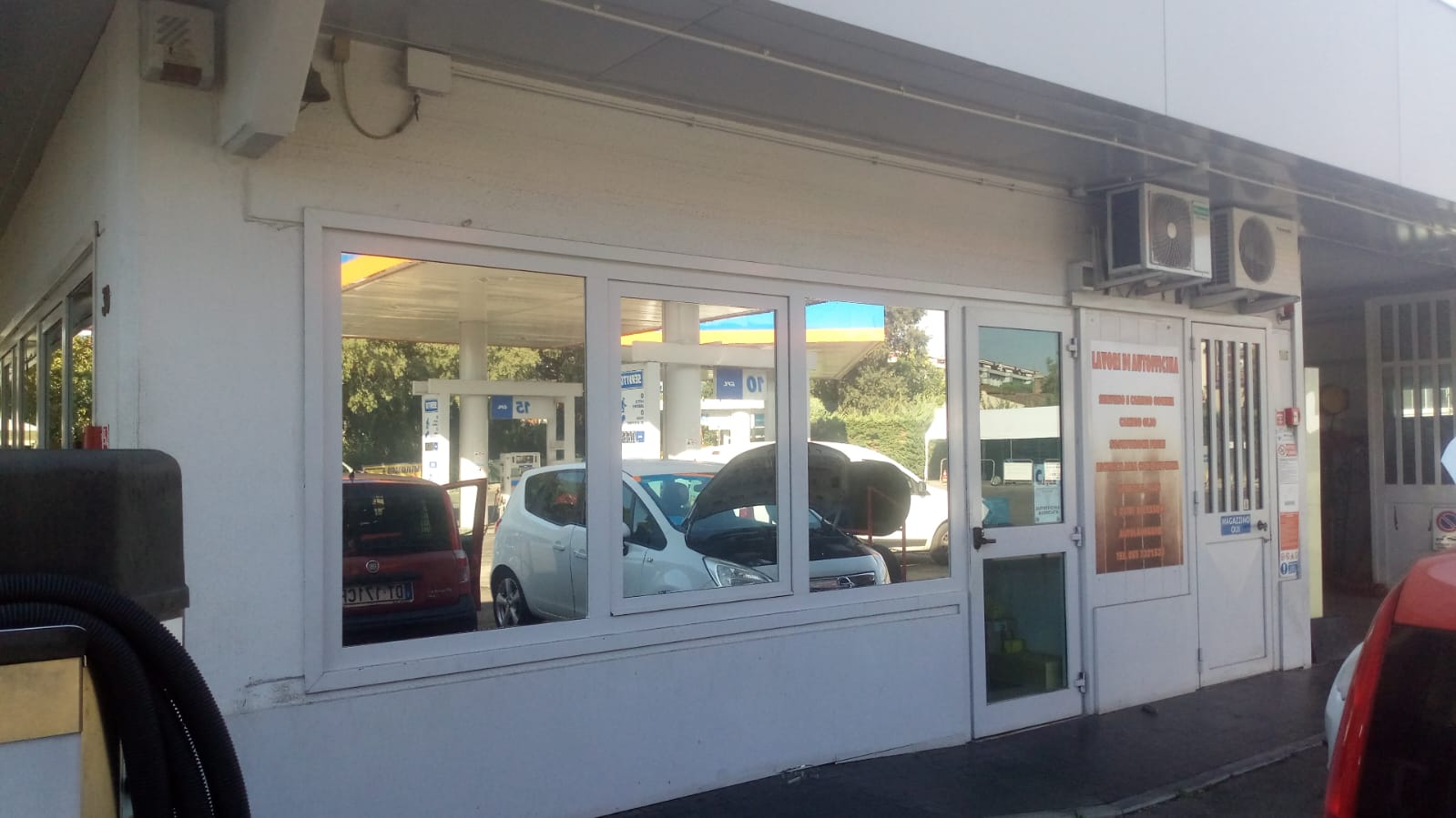 Pellicole Solari Stazione di Servizio